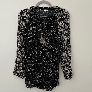 EUC Black and Off-White Boho Blouse Three-Quarter Sleeves Size xl